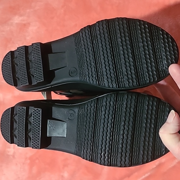 A New Day Woman's Rainboots Size 6 - Picture 5 of 11